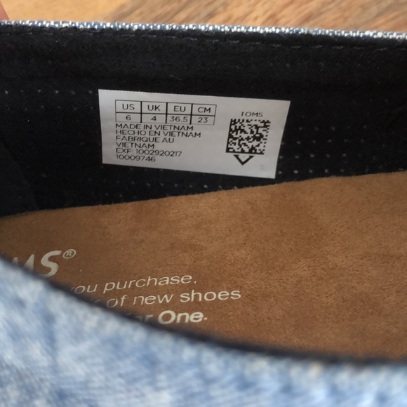 NWOT Toms Open Toe Alpargata Chambray Espadrille. - Picture 6 of 17